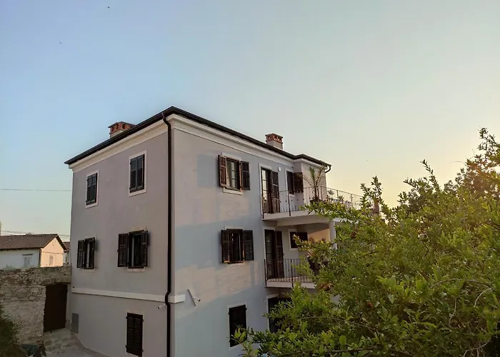 Apartvilla Castropola Διαμέρισμα *