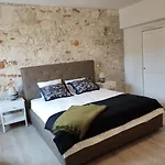 Apartvilla Castropola *