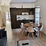 Apartvilla Castropola *