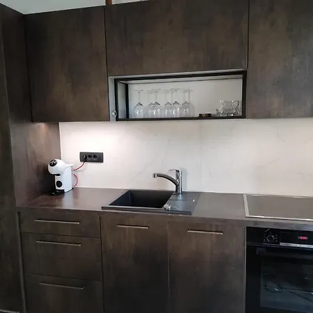 Apartvilla Castropola * 普拉