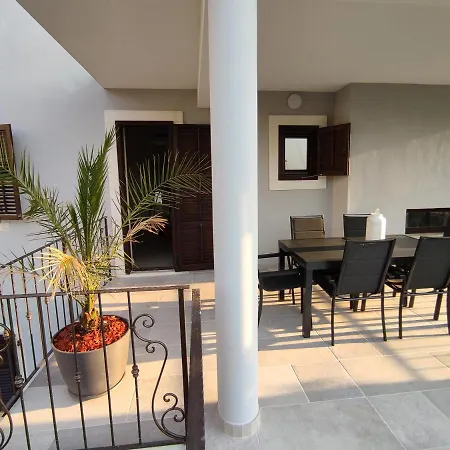 公寓 Apartvilla Castropola