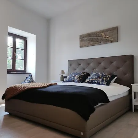 Apartvilla Castropola 公寓 普拉