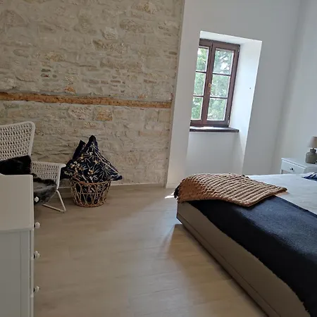 Apartvilla Castropola 公寓 普拉