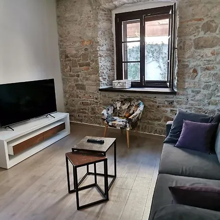 Apartvilla Castropola 公寓 *
