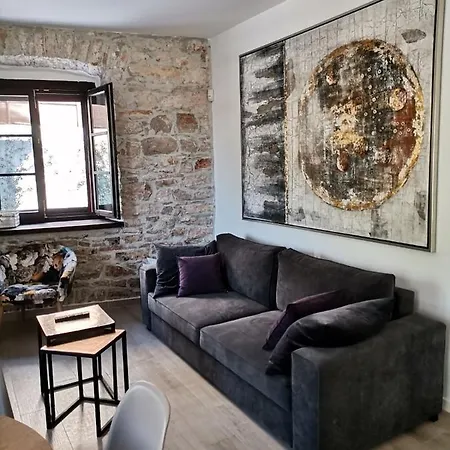 Apartvilla Castropola 公寓 *